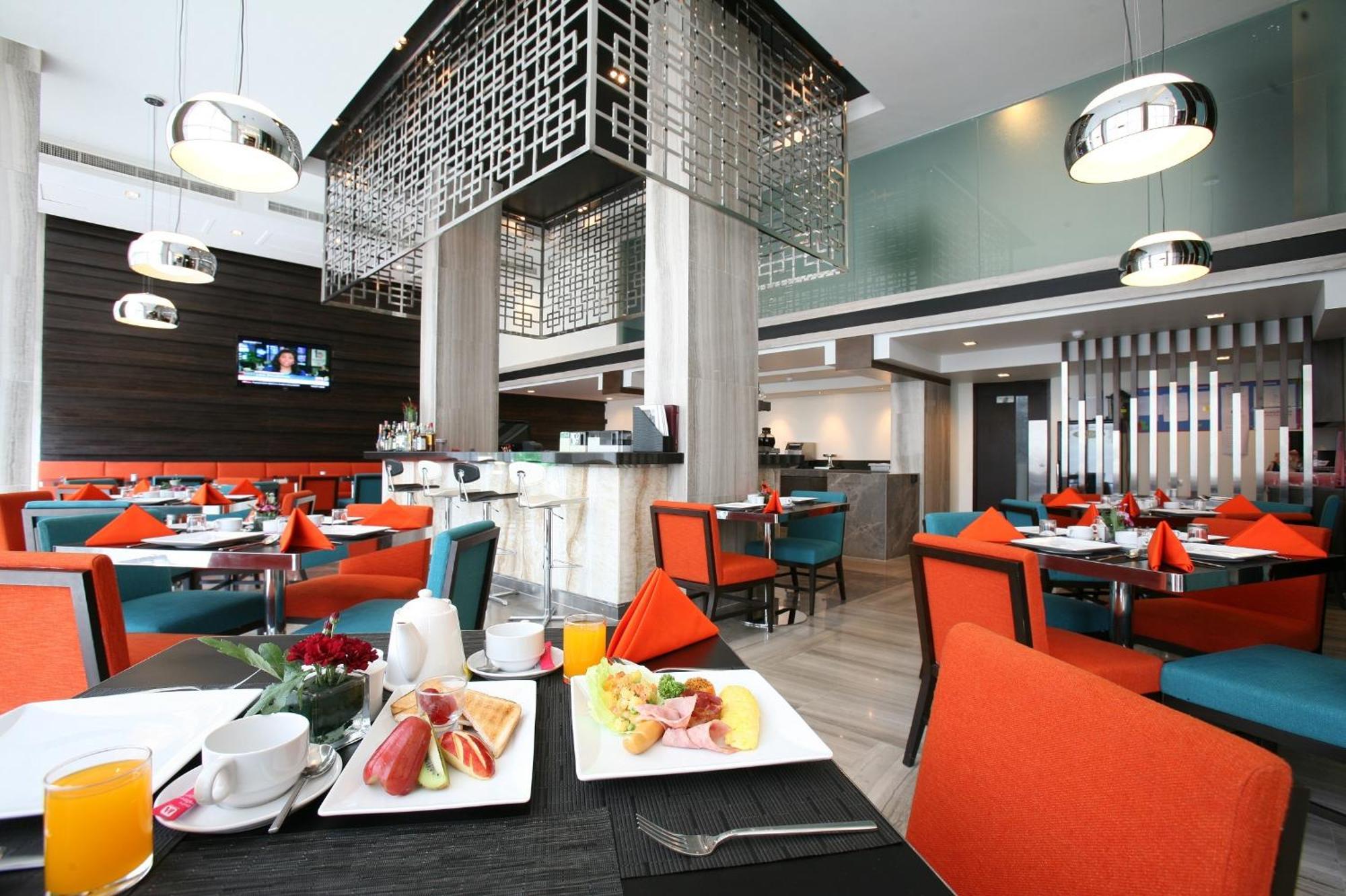 Fx Hotel Metrolink Makkasan Bangkok Exterior photo